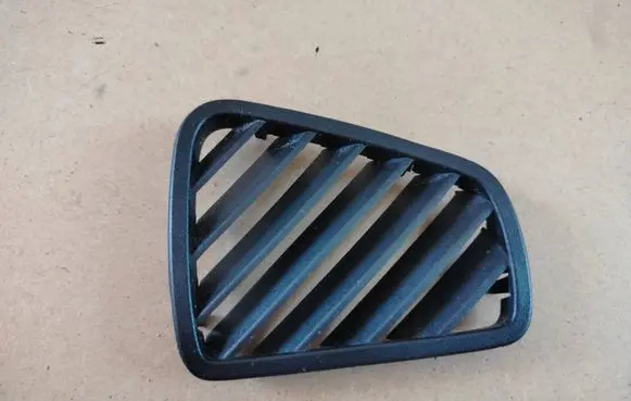 Dashboard side air vent grill/cover trim