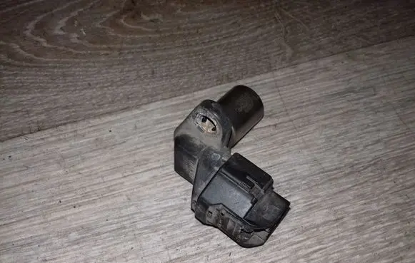 Volvo S60 Crankshaft position sensor 0296001210 8627355