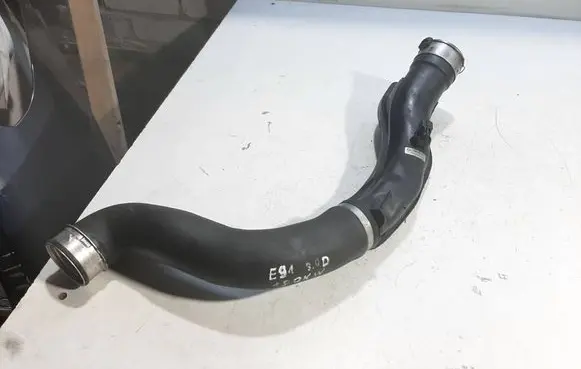 BMW 3 E90 E91 Intercooler hose/pipe 7800143 L22773K110 11884410