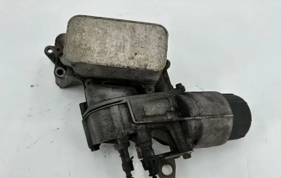 Jeep Grand Cherokee Oil filter mounting bracket 10016462