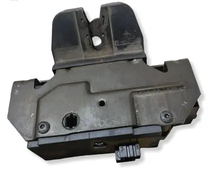 Opel Vectra C Tailgate/trunk/boot lock/catch/latch 495072894