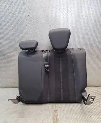 Opel Mokka B Rear seat