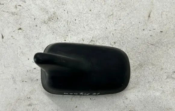 Volkswagen Tiguan Allspace Aerial GPS antenna 5Q0035507AJ