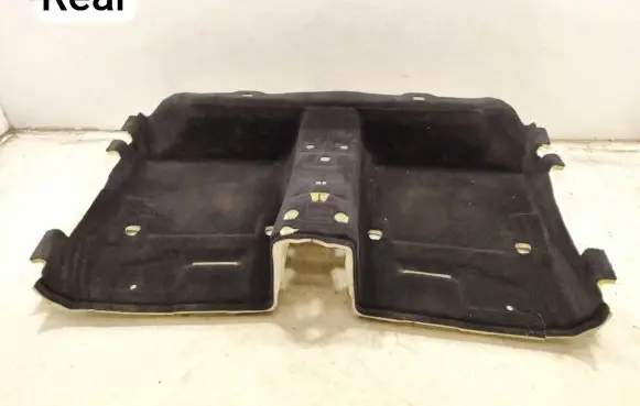 BMW i4 Rear floor carpet liner V040502