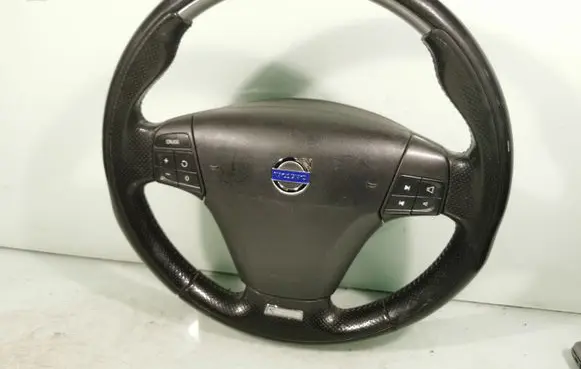 Volvo V50 Steering wheel