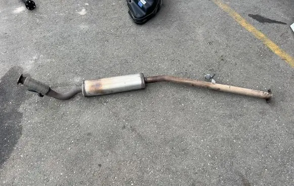 Lexus RX V Muffler/silencer 32516