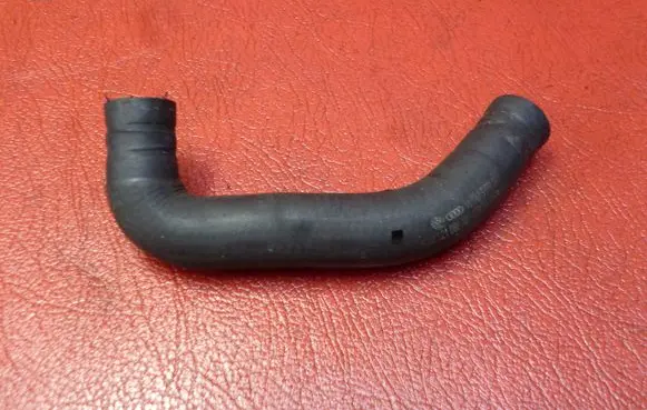 Volkswagen Golf V Engine coolant pipe/hose 6Q0121086AB