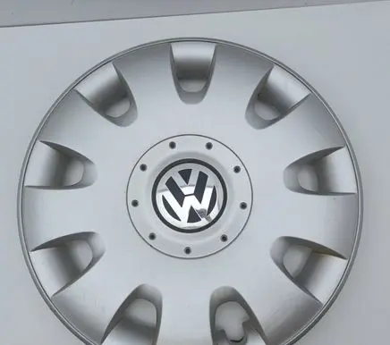 Volkswagen Touran I R15 wheel hub/cap/trim 1T0601147