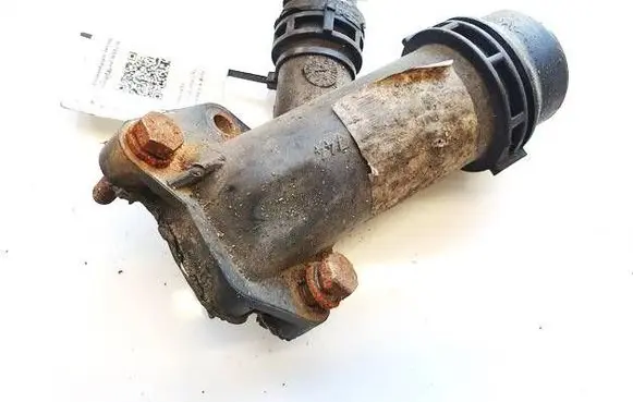 BMW 3 E46 Engine coolant pipe/hose 