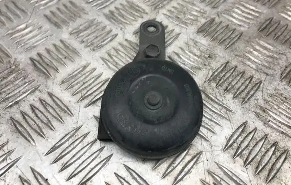 Toyota Prius (XW50) Horn signal 8652047030 131002