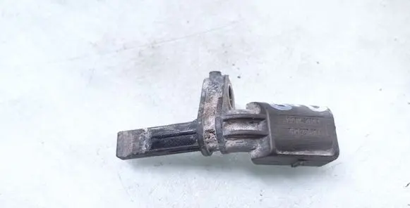 Volkswagen PASSAT B6 ABS rear brake sensor 7H0927804