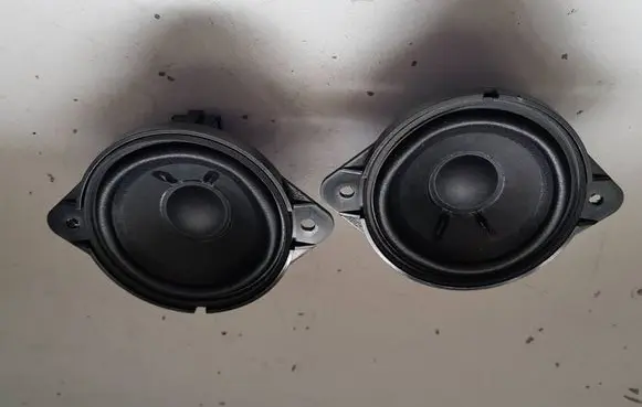 Audi A4 S4 B8 8K Parcel shelf speaker 8K9035709