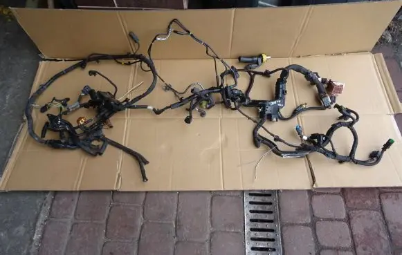 Peugeot 308 Engine installation wiring loom