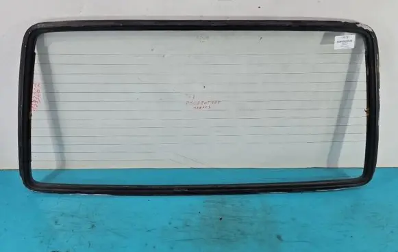 Peugeot 305 Rear windscreen/windshield window IMPRK1393267