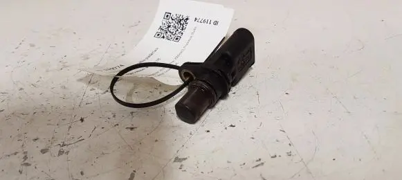 Volkswagen PASSAT B6 Camshaft position sensor 06C905163B