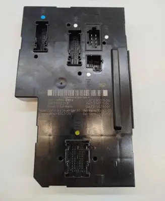 Mercedes-Benz E W212 SAM control unit 5DK01102331