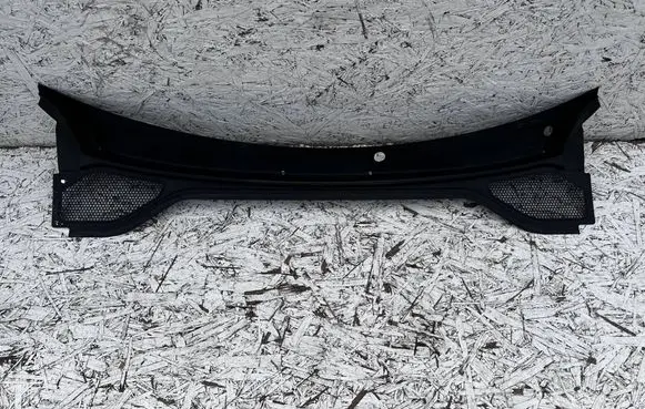 Audi Q2 - Wiper trim 81B819403