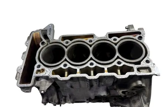 Citroen C4 II Picasso Engine block 0130Z4 9813721110 981372111001