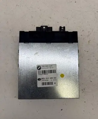 BMW 7 F01 F02 F03 F04 Voltage converter/converter module 9247159 61429247159 8ES01002000