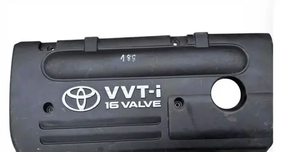 Toyota Avensis T250 Rocker cam cover 112120D060