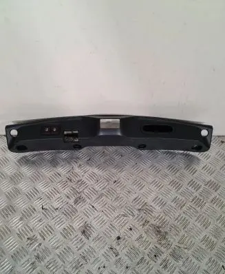Mercedes-Benz C W205 Other trunk/boot trim element A2057500500