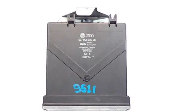Audi 80 90 B3 Engine control unit/module ECU