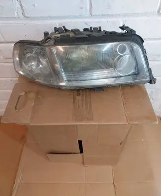 Audi A8 S8 D2 4D Headlight/headlamp 4D0941004AG 0301171272