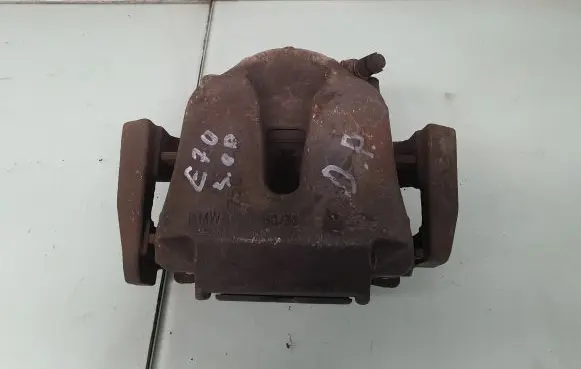 BMW X5 E70 Front brake caliper 6776784 34116776784