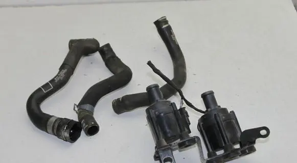Audi A4 S4 B9 Electric auxiliary coolant/water pump 06H121601N