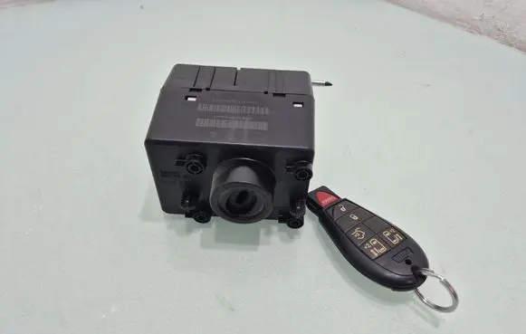 Dodge Grand Caravan Ignition lock P68105738AD