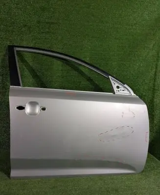 KIA Ceed Front door 