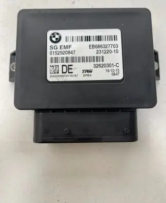 BMW 6 F06 Gran coupe Hand brake control module 6863277 23122010 32620301C