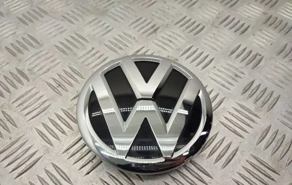 Volkswagen Crafter Manufacturers badge/model letters 
