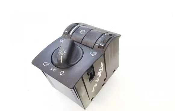 Opel Astra G Light switch 318010091 09180774