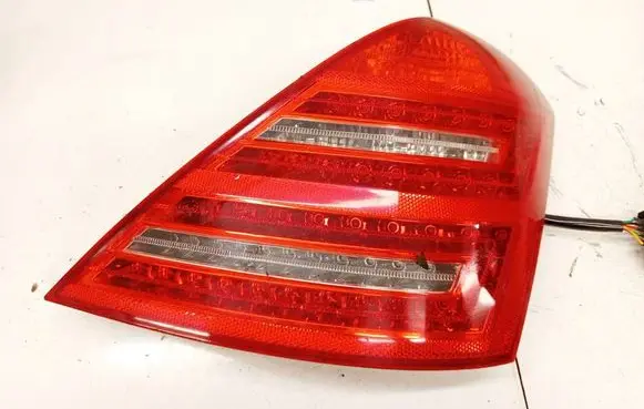 Mercedes-Benz S W220 Rear/tail lights BZ152B0RE2