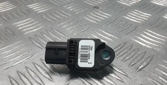 Lexus IS 220D-250-350 Airbag deployment crash/impact sensor 8983102020