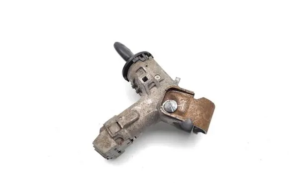 Ford Fiesta Ignition lock 8V513F880CF