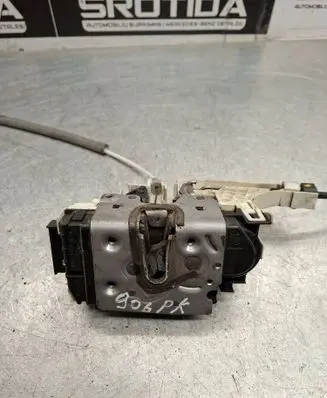 Mercedes-Benz Sprinter W906 Front door lock A9067202135 ZGS002