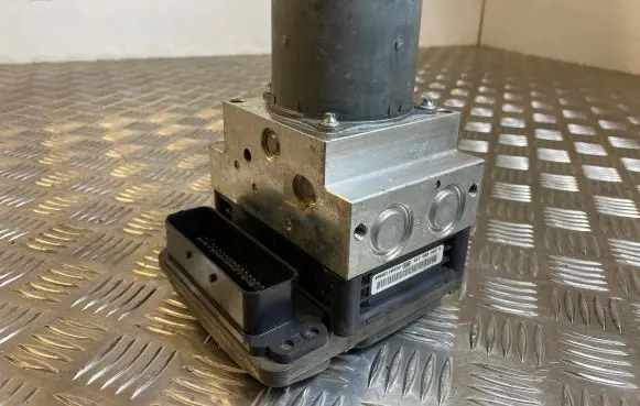BMW 5 F10 F11 ABS Pump 34516795519 34526795521