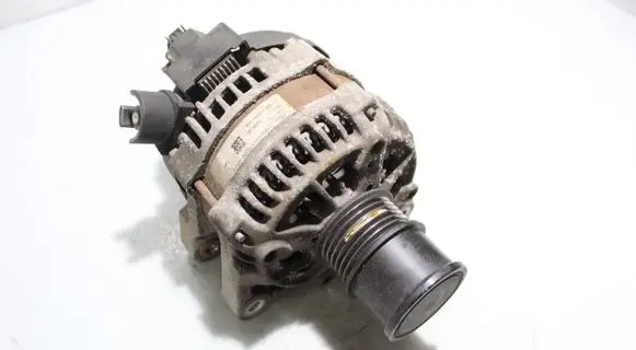 Ford Focus Generator/alternator CV6T10300