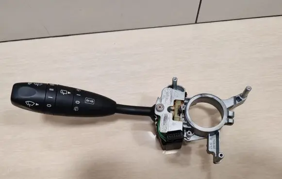 Mercedes-Benz A W169 Indicator stalk A1695450210