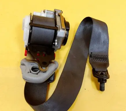 Mitsubishi Lancer Front seatbelt TKAB2EN197