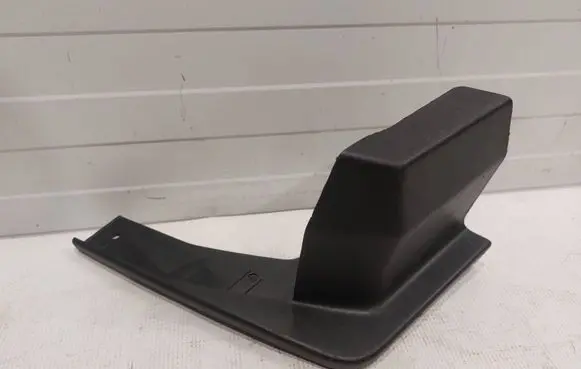 Dodge RAM Front mudguard 68275915AA