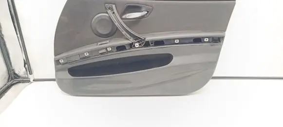 BMW 3 E90 E91 Front door card panel trim