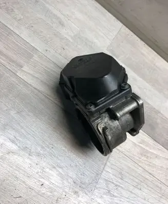 Seat Ibiza IV (6J,6P) Throttle valve 03G128063G A2C53249824