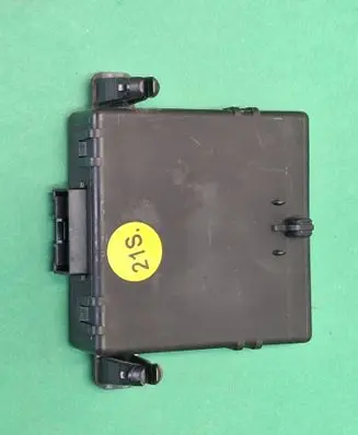 Volkswagen Golf V Gateway control module 1K0907530C