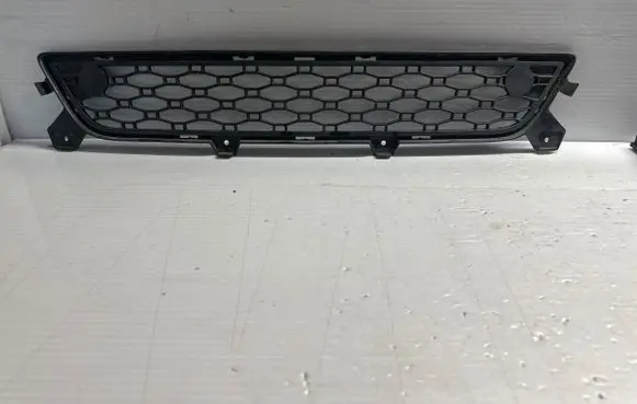 Volvo XC60 Front bumper lower grill 30763423