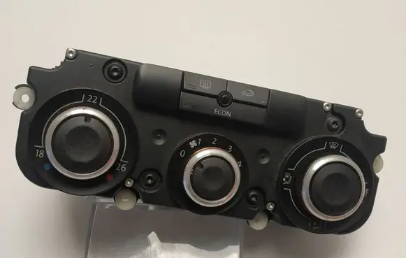 Volkswagen Touran I Climate control unit ADV20937