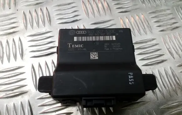 Volkswagen Golf V Other control units/modules 1K0907530E