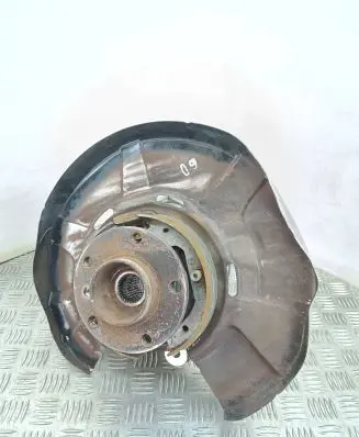 BMW 7 F01 F02 F03 F04 Rear wheel hub 6797448